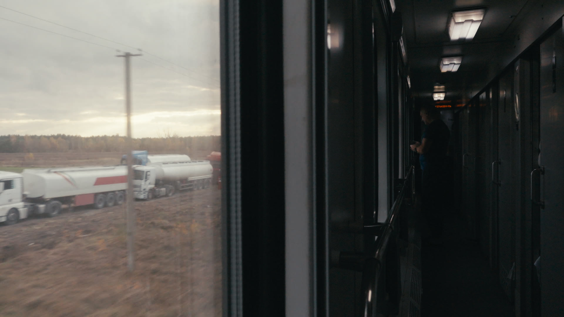 Keyframe: ZV-E1 20251104_0585